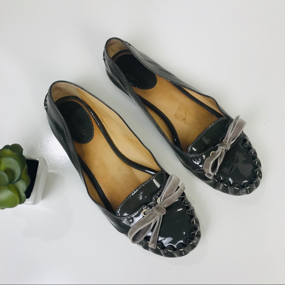 Kate Spade Patent Bow tie Loafer Flats Taupe Beige